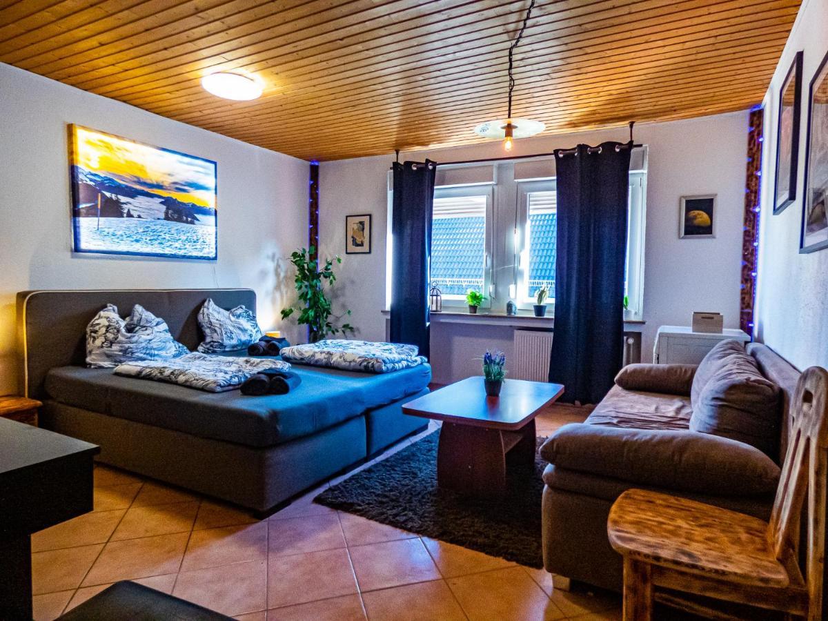 #121 Grosse, Gemuetliche Wohnung In Remscheid-City Luaran gambar